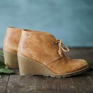 Sperry Leather Wedges - Size 7.5M